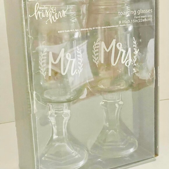 Mr And Mrs Mason Jar Toasting Glasses new in box - Picture 4 of 7